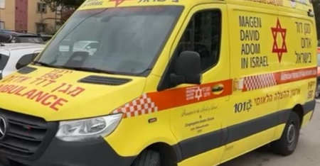 إصابة 3 أشخاص في حادثة عنف بقرية "سولم" ونقلهم للمستشفى